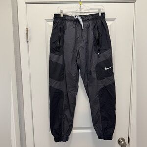 Nike Sportswear “RE ISSUE” Track Woven Pants